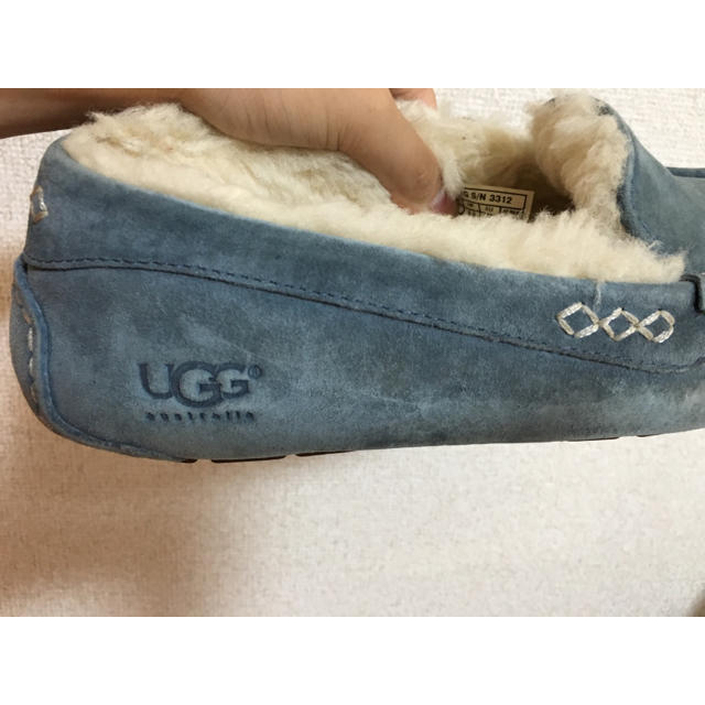 UGG(アグ)の専用  UGG モカシン レディースの靴/シューズ(スリッポン/モカシン)の商品写真