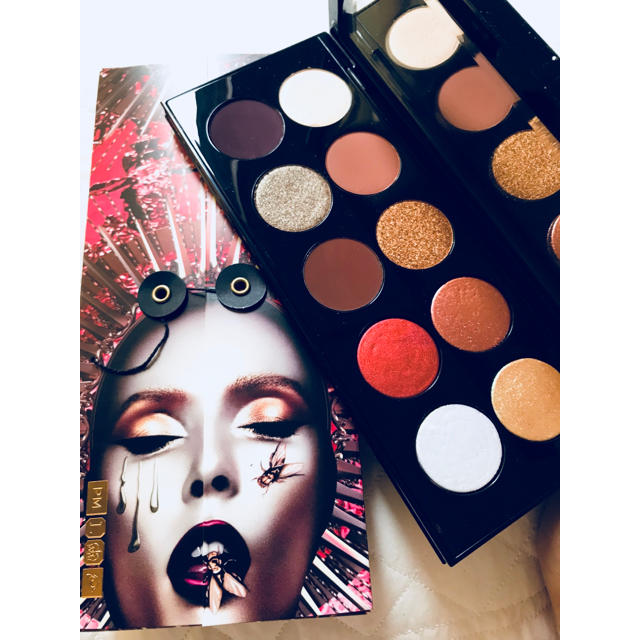 コスメ/美容PAT McGRATH LABS  アイシャドウ  新品