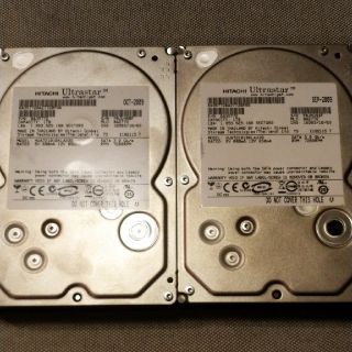 ヒタチ(日立)のHitachi ultrastar 1TB HDD 2本セット【中古】(PCパーツ)