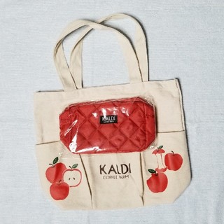 カルディ(KALDI)のカルディ　りんごバッグ　ポーチ　セット(トートバッグ)