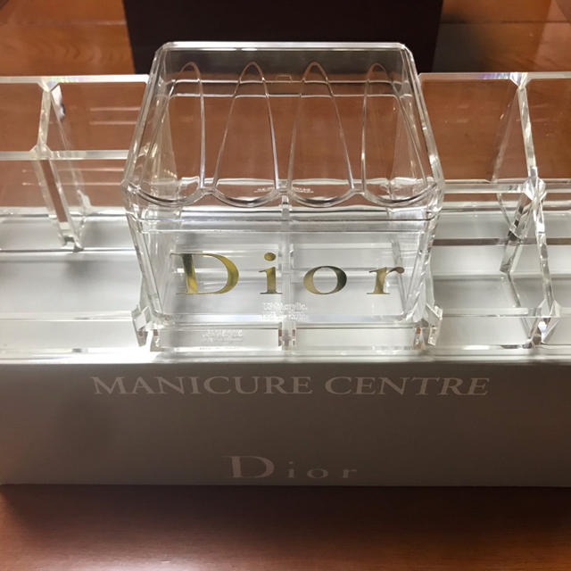 Dior(ディオール)の『未使用品』ＭＡＮＩＣＵＲＥ   ＣＥＮＴＲＥセット コスメ/美容のネイル(ネイル用品)の商品写真