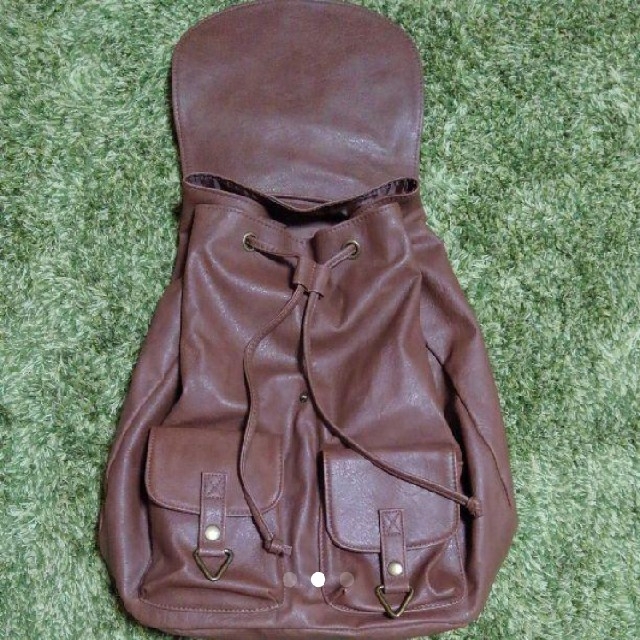 H&M(エイチアンドエム)のH&M リュック ブラウン A4サイズ カジュアル レディースのバッグ(リュック/バックパック)の商品写真