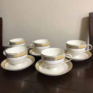 ノリタケ(Noritake)のうさぎ様専用 イエローテープ&ゴールドのカップ&ソーサー5客(食器)