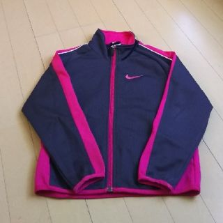 ナイキ(NIKE)のNIKE★ジャージ上★ジャンパー★ピンクグレー★110～120センチ(ジャケット/上着)