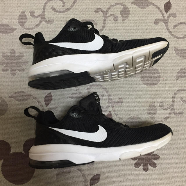 NIKE(ナイキ)のNIKE AIR MAX MOTION LW TDV キッズ/ベビー/マタニティのベビー靴/シューズ(~14cm)(スニーカー)の商品写真