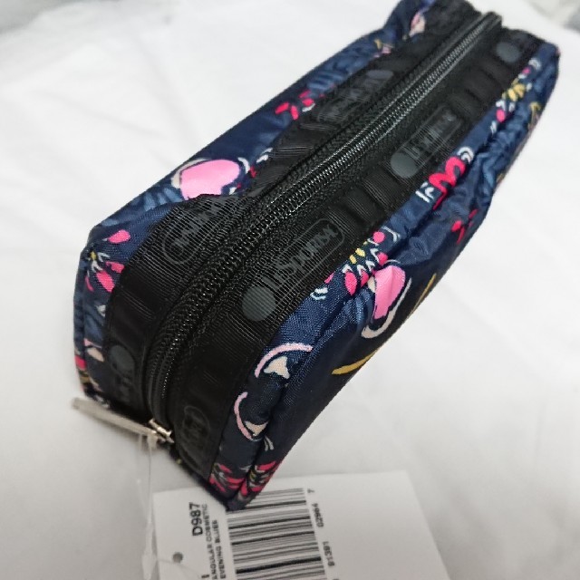 LeSportsac(レスポートサック)のレスポートサック ポーチ レディースのファッション小物(ポーチ)の商品写真