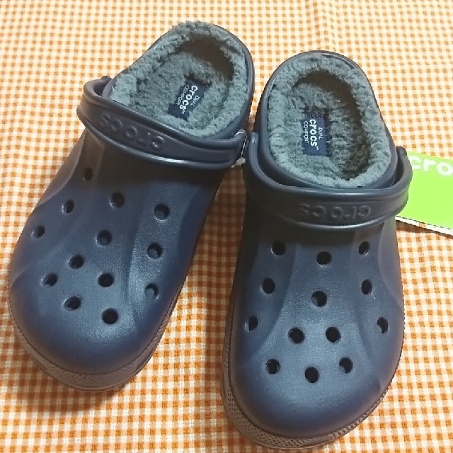 crocs(クロックス)のクロックス winter clog ネイビー&チャコール M8W10 メンズの靴/シューズ(サンダル)の商品写真