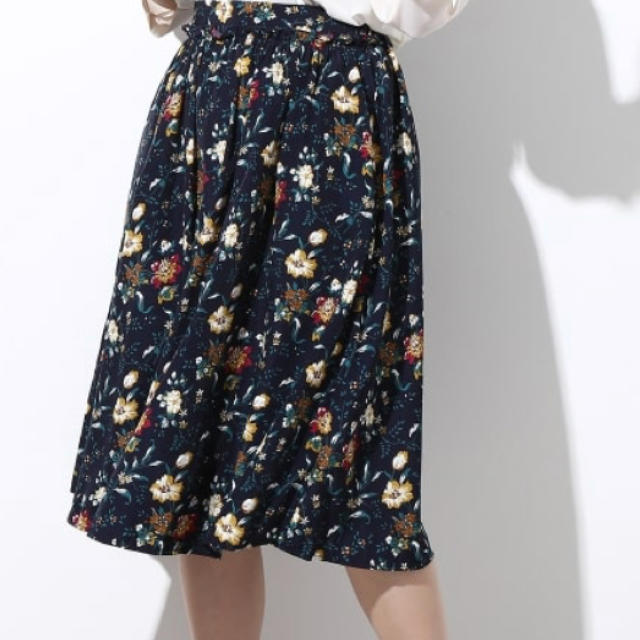 ViS(ヴィス)の美人丈 フラワープリントスカート レディースのスカート(ロングスカート)の商品写真