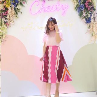 チェスティ(Chesty)の再出品 チェスティ♡スカラップデザインフレアスカート♡(ひざ丈スカート)