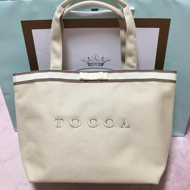 ☆お値下げしました☆美品☆TOCCAキャンバストートバッグ - トートバッグ