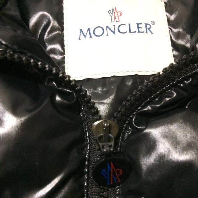 MONCLER(モンクレール)の🌟 美品🌟モンクレール ❣️ ダウンベスト レディースのジャケット/アウター(ダウンベスト)の商品写真