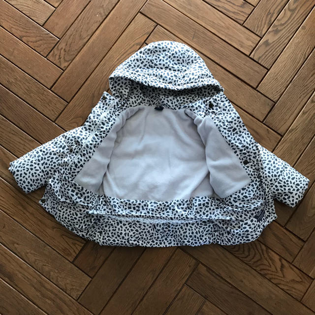 babyGAP(ベビーギャップ)の黒紫わんこ様専用 キッズ/ベビー/マタニティのキッズ服女の子用(90cm~)(ジャケット/上着)の商品写真