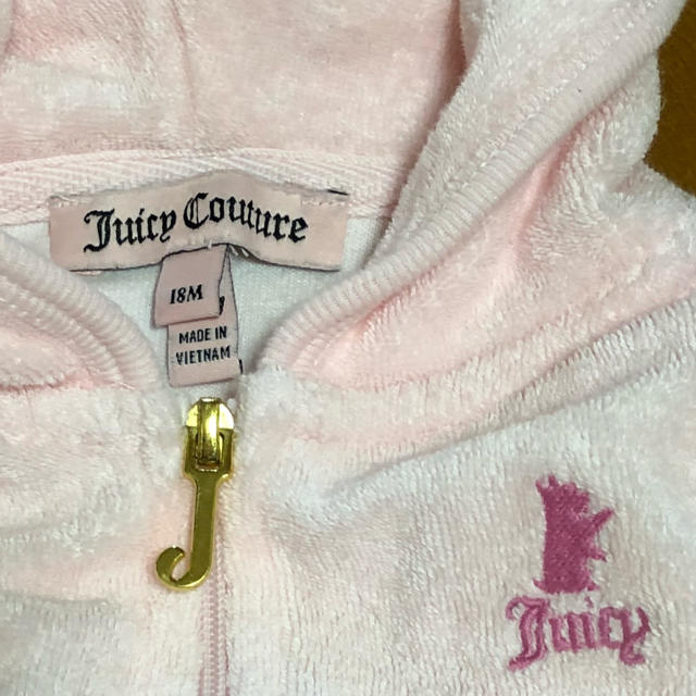 Juicy Couture(ジューシークチュール)のジューシークチュール パーカー キッズ/ベビー/マタニティのキッズ服女の子用(90cm~)(ジャケット/上着)の商品写真