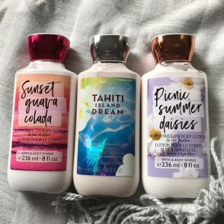 バスアンドボディーワークス(Bath & Body Works)のBath＆Body Works 新品 ボディローション 9月購入(ボディローション/ミルク)