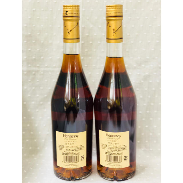 【古酒・未開栓】ヘネシーVSOP 2本 食品/飲料/酒の酒(ブランデー)の商品写真