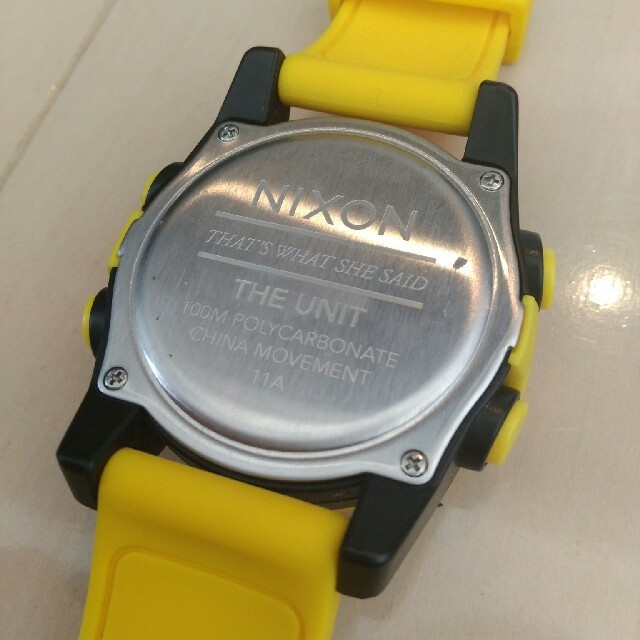 NIXON(ニクソン)のNixon UNIT (YELLOW/BLACK) メンズの時計(腕時計(デジタル))の商品写真