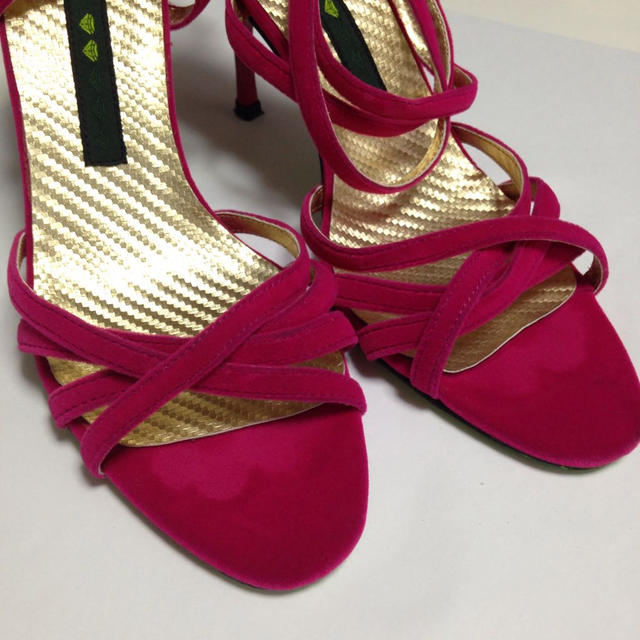 Joias(ジョイアス)の☆e-chan様専用☆joias☆ピンク サンダル レディースの靴/シューズ(サンダル)の商品写真