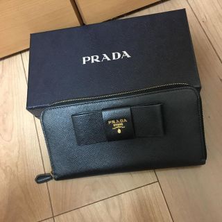 プラダ(PRADA)の大人気 プラダ お財布 リボン(財布)