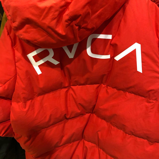 RVCA  ダウン