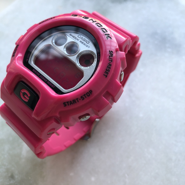 G-SHOCK(ジーショック)のG-SHOCK★DW-6900CS★ピンク【正規品】 メンズの時計(腕時計(デジタル))の商品写真