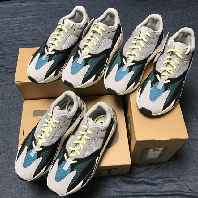 ［27.0cm］YEEZY BOOST 700