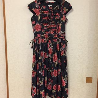 トゥービーシック(TO BE CHIC)の【ご専用】TOBECHIC 花柄ワンピース 40(ひざ丈ワンピース)