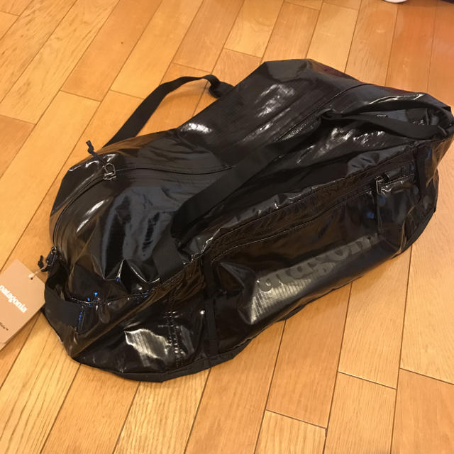 patagonia(パタゴニア)のパタゴニア ダッフル リュック 2way ブラックホール 30L 新品 メンズのバッグ(ボストンバッグ)の商品写真