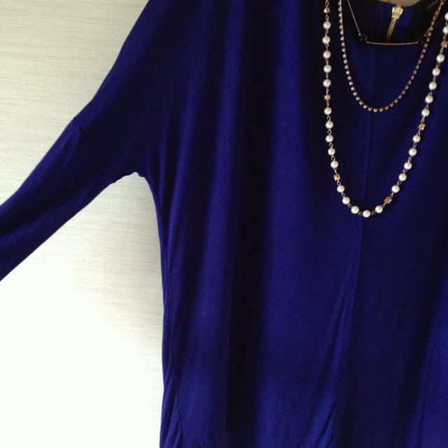 ZARA(ザラ)の背中お洒落♡青紫 レディースのトップス(カットソー(半袖/袖なし))の商品写真