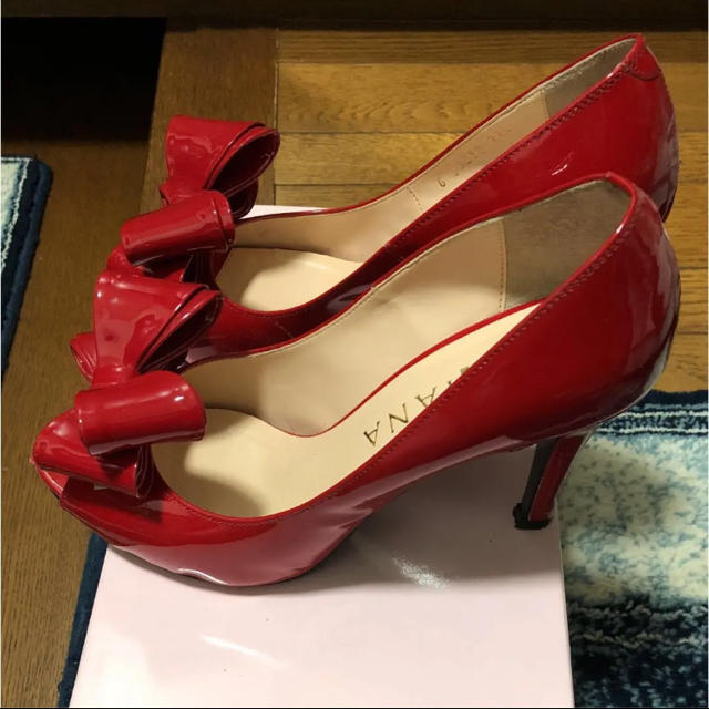 DIANA(ダイアナ)の値下げ  Diana リボンオープントゥパンプス レディースの靴/シューズ(ハイヒール/パンプス)の商品写真