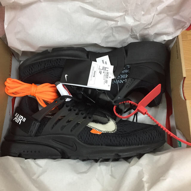 NIKE(ナイキ)のNIKE × OFF WHITE AIR PRESTO  28cm 新品 正規 メンズの靴/シューズ(スニーカー)の商品写真