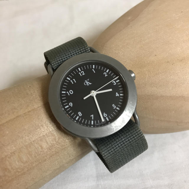 Calvin Klein(カルバンクライン)の90s CK カルバン・クライン 腕時計 レディース   ミリタリー  タイプ レディースのファッション小物(腕時計)の商品写真