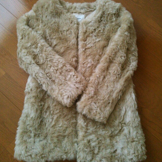 MURUA(ムルーア)のMURUAのファーコート レディースのジャケット/アウター(毛皮/ファーコート)の商品写真