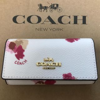 コーチ(COACH)の【売り切れました】 ☆花柄8、COACH（コーチ） 6連キーケース(キーケース)