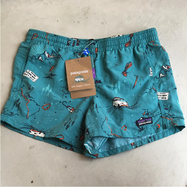 patagonia(パタゴニア)のパタゴニア バギーズショーツ ガールズL patagonia baggies レディースのパンツ(ショートパンツ)の商品写真