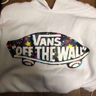 ヴァンズ(VANS)のvans 白パーカー(パーカー)