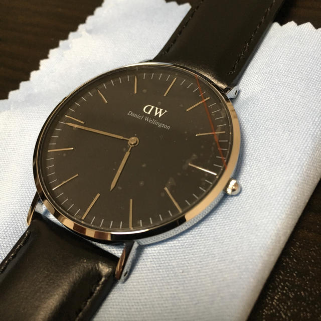 Daniel Wellington(ダニエルウェリントン)の【新品】ダニエルウェリントン 40mm Silver レディースのファッション小物(腕時計)の商品写真