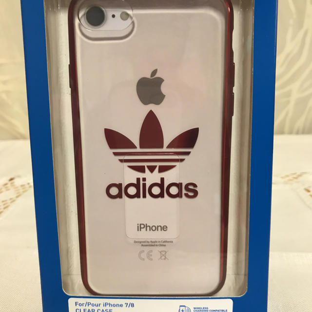 adidas(アディダス)のアディダスiＰhone6/6s/７/8ケース スマホ/家電/カメラのスマホアクセサリー(iPhoneケース)の商品写真