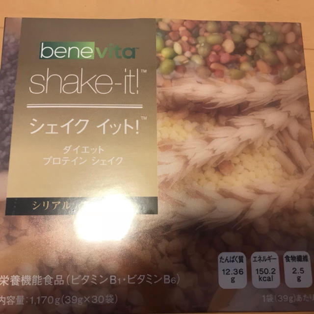 Benevita shake it ベネヴィータ 12箱セット 安倍様 専用 食品/飲料/酒の健康食品(プロテイン)の商品写真