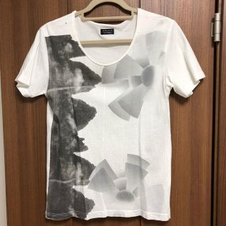 ザラ(ZARA)のZARA Tシャツ(Tシャツ/カットソー(半袖/袖なし))