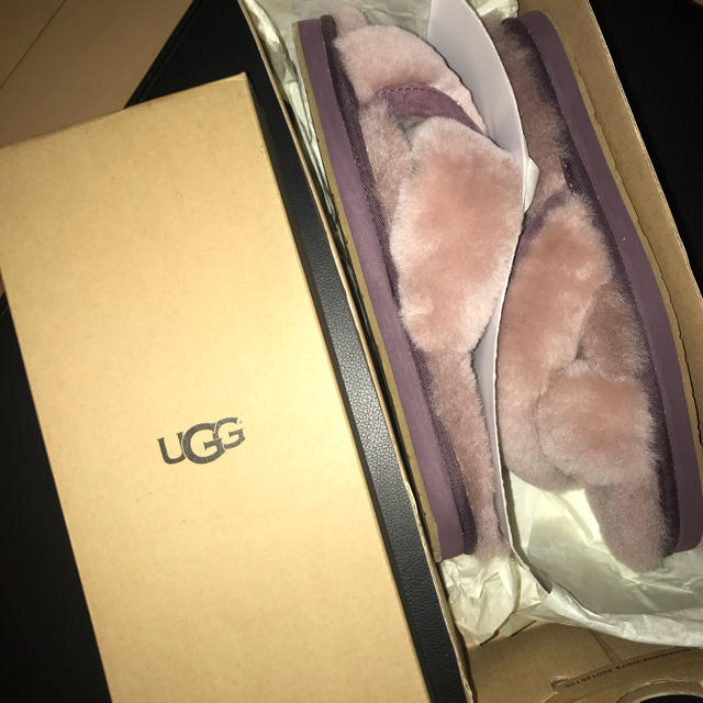 UGG(アグ)のugg未使用サンダル レディースの靴/シューズ(サンダル)の商品写真