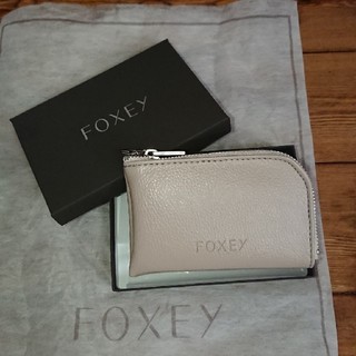 フォクシー(FOXEY)のFOXEY チェーン付コインケース【未使用】(ノベルティグッズ)