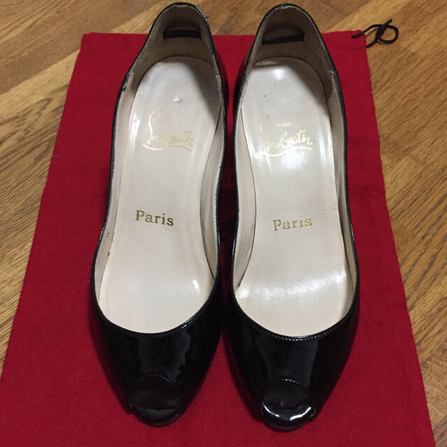 独創的 パンプス ルブタン - Louboutin Christian 35 エナメル 正規品 オープントゥ ハイヒール/パンプス 独創的 パンプス ルブタン - Louboutin Christian 35 エナメル 正規品 オープントゥ ハイヒール/パンプス