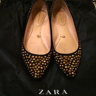 ザラ(ZARA)のZARA☆キラキラフラットシューズ(ハイヒール/パンプス)