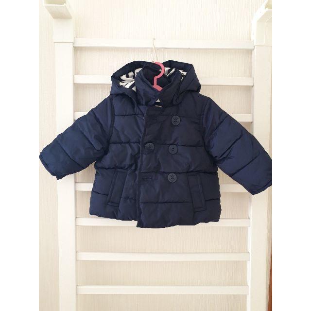 babyGAP(ベビーギャップ)のbabyGap☆ネイビーダウン☆フード着脱可☆７０ー７５cm（６ー１２ヶ月） キッズ/ベビー/マタニティのベビー服(~85cm)(ジャケット/コート)の商品写真