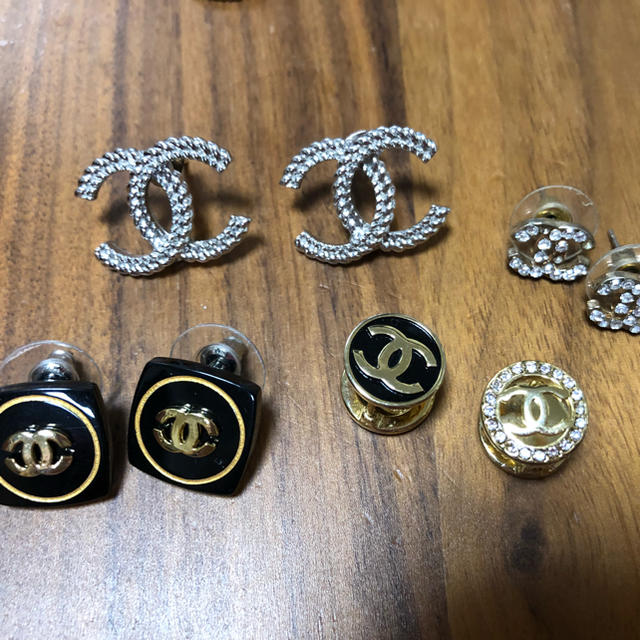 CHANEL ピアス