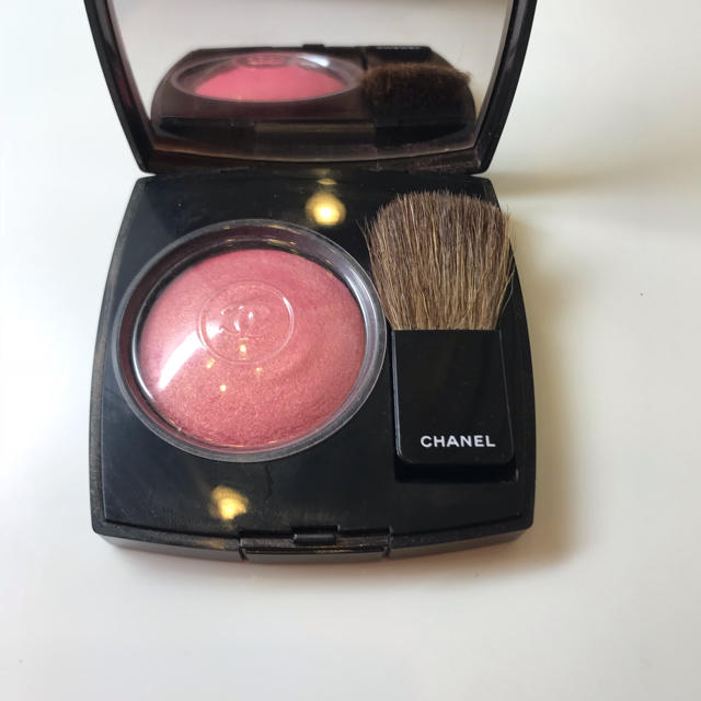 CHANEL(シャネル)のCHANEL ジュコントゥラスト170 コスメ/美容のベースメイク/化粧品(チーク)の商品写真