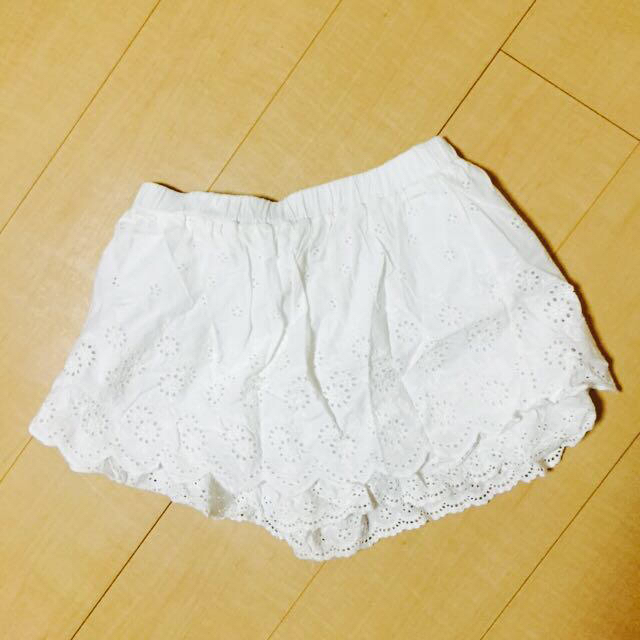 earth music & ecology(アースミュージックアンドエコロジー)のレースキュロット レディースのパンツ(キュロット)の商品写真