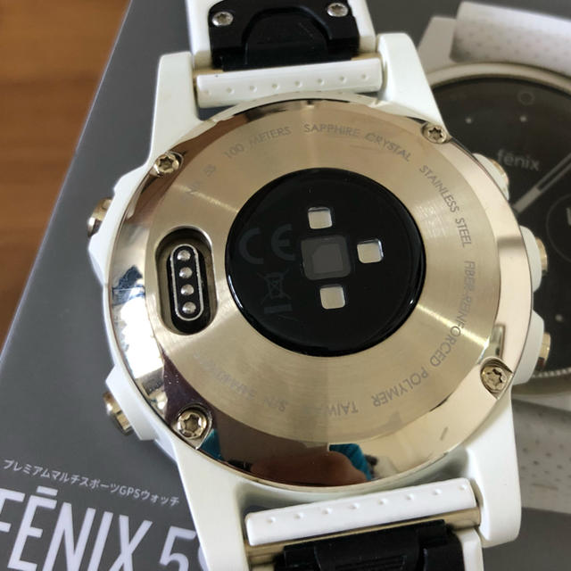 GARMIN(ガーミン)のGARMIN fenix 5S Sapphire Champagne Gold メンズの時計(腕時計(デジタル))の商品写真