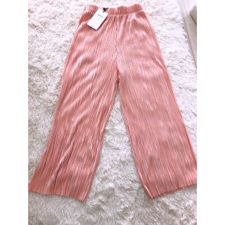 ベルシュカ(Bershka)の新品‼︎ベビーピンク❤️ガウチョパンツ(その他)