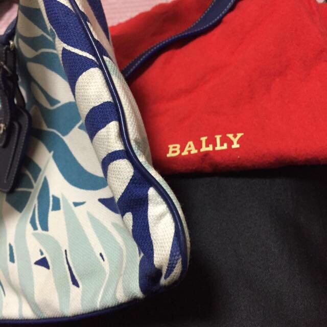 Bally(バリー)のバリー☆ショルダーバッグ レディースのバッグ(ショルダーバッグ)の商品写真